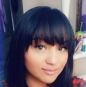 Meet your Posher, Brenda